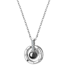 Carica l'immagine nel visualizzatore di Gallery, "Jeg elsker dig"-halskæde på 100 sprog - Ozerty
